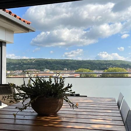 Ferienwohnung Atico De Diseno Con Terraza En El Centro De Olot Exterior foto