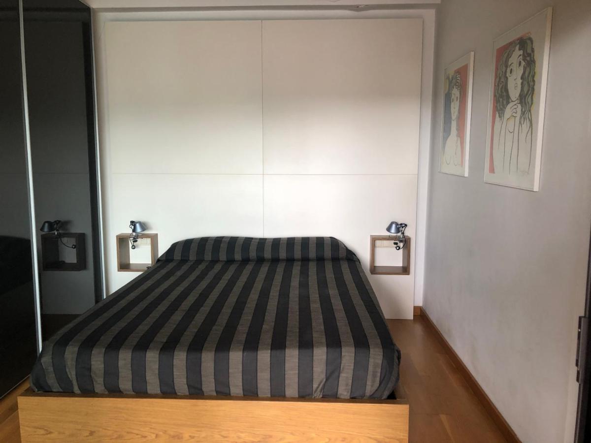 Ferienwohnung Atico De Diseno Con Terraza En El Centro De Olot Exterior foto