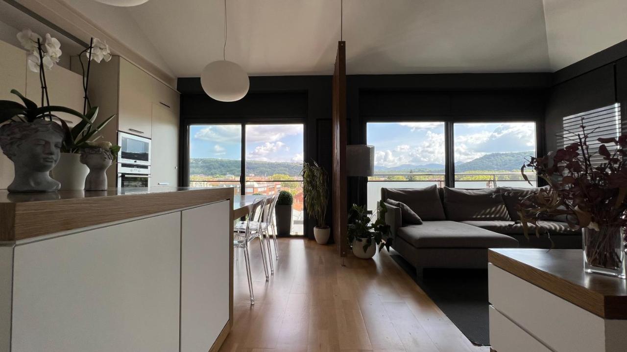 Ferienwohnung Atico De Diseno Con Terraza En El Centro De Olot Exterior foto