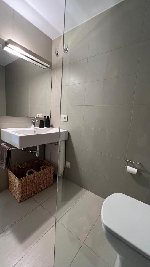 Ferienwohnung Atico De Diseno Con Terraza En El Centro De Olot Exterior foto