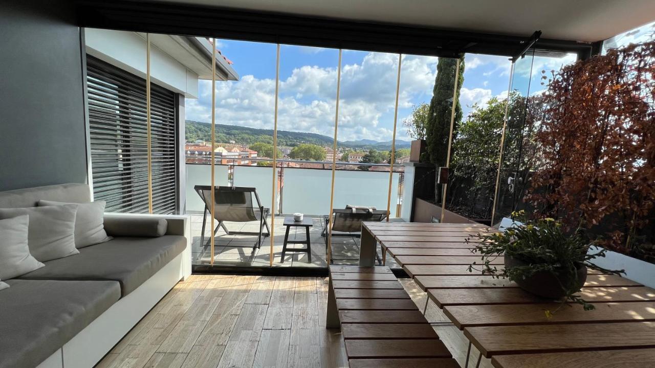 Ferienwohnung Atico De Diseno Con Terraza En El Centro De Olot Exterior foto